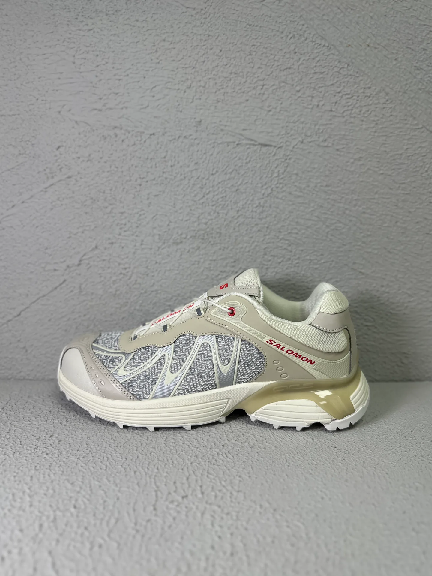 Кроссовки Женские Salomon 46017