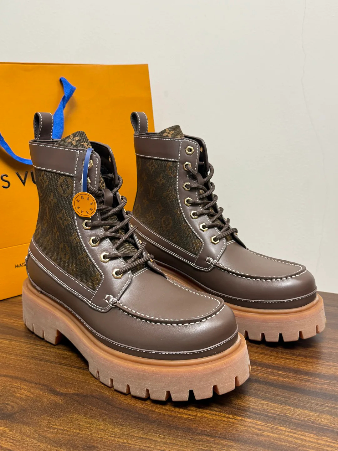 Ботинки Мужские Louis Vuitton 19423324