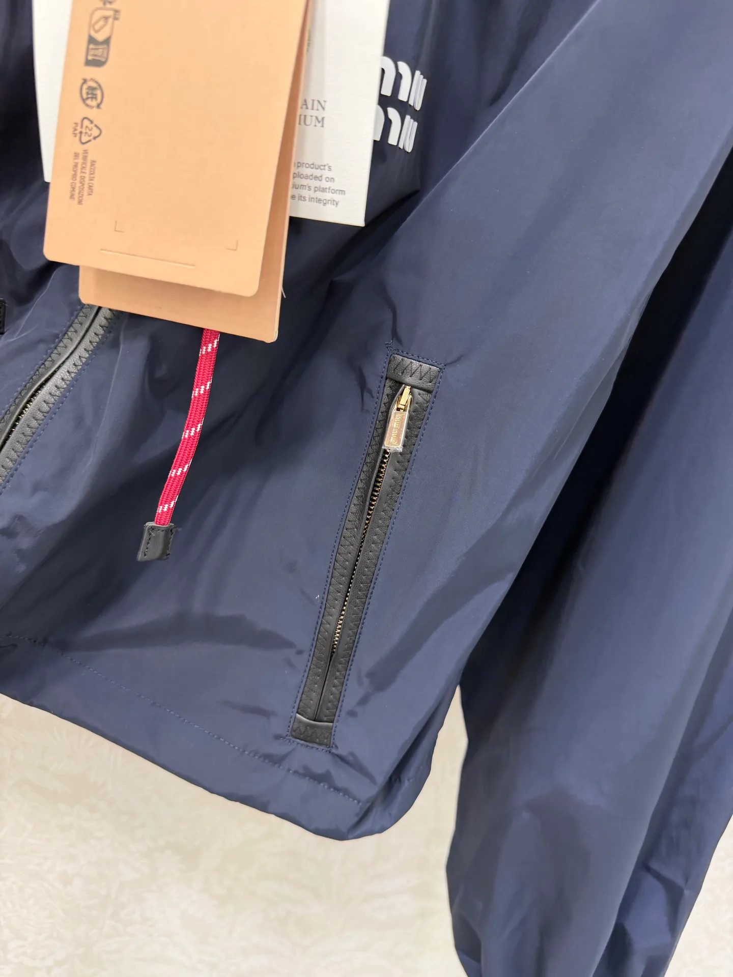 Куртки И Пуховики Мужские Miu Miu 10088736