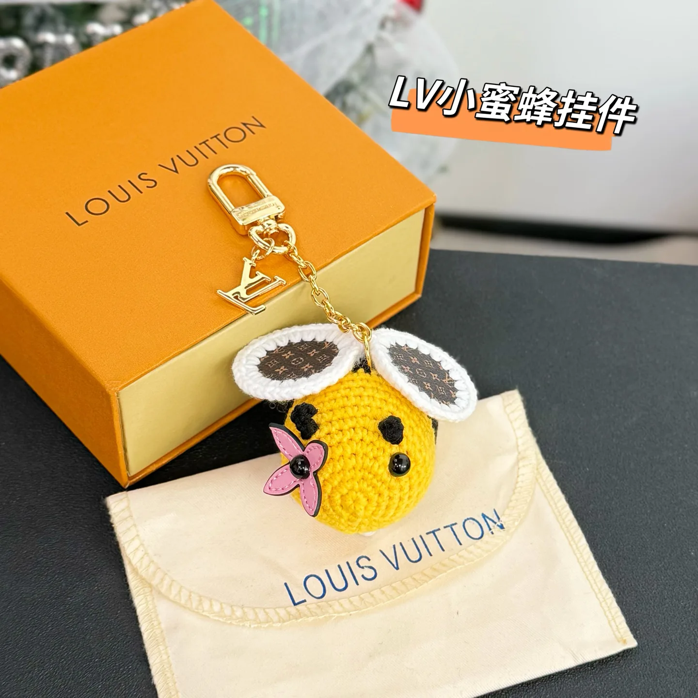 Ключницы Louis Vuitton 18013501