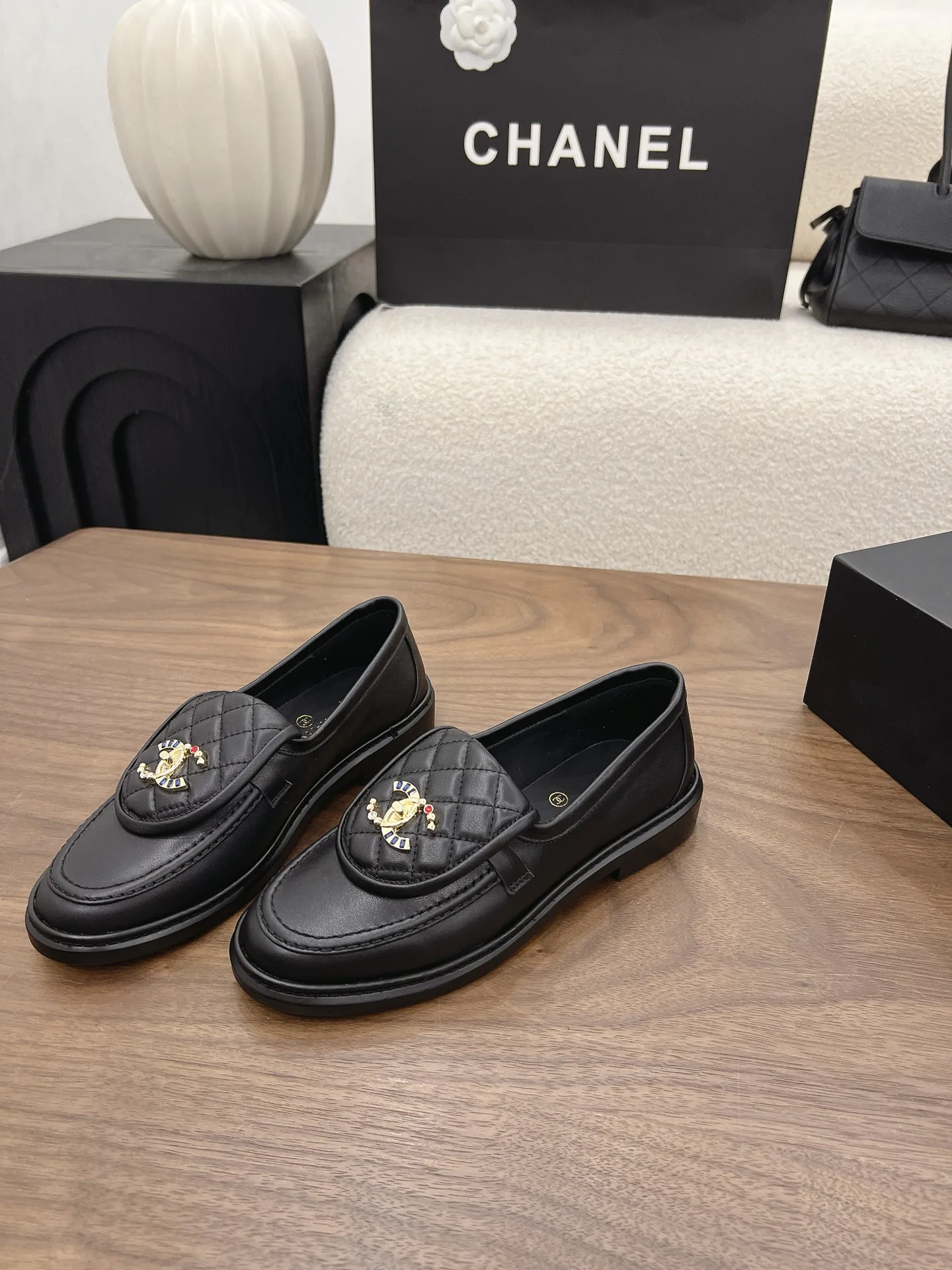 Лоферы И Мокасины Женские Chanel 17303654