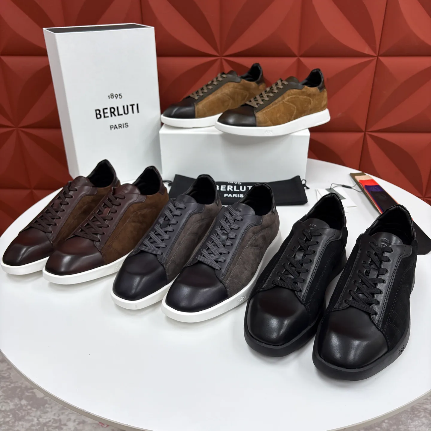 Кроссовки Мужские Berluti 17579127