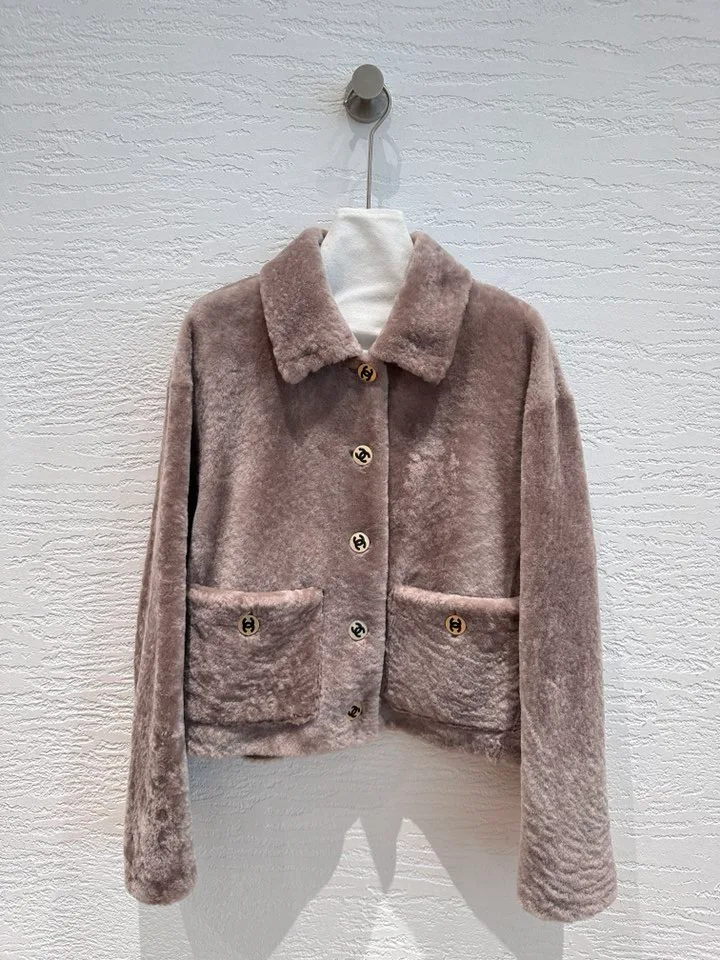 Кожаные Куртки И Дублёнки Женские Chanel 18722058
