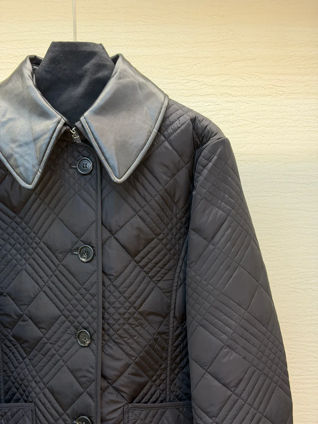 Куртки И Пуховики Женские Burberry 19038418