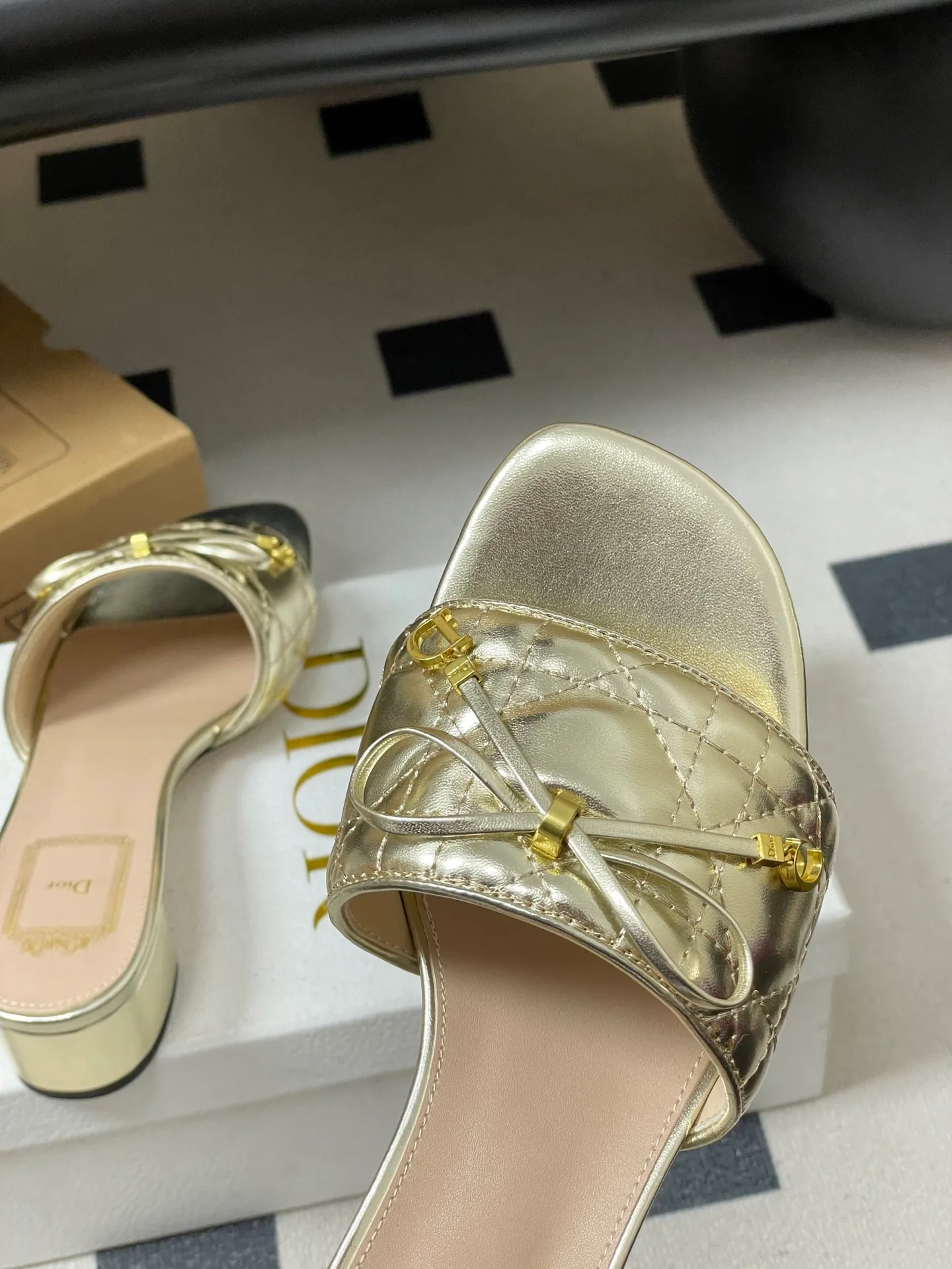 Босоножки Женские Christian Dior 11680132