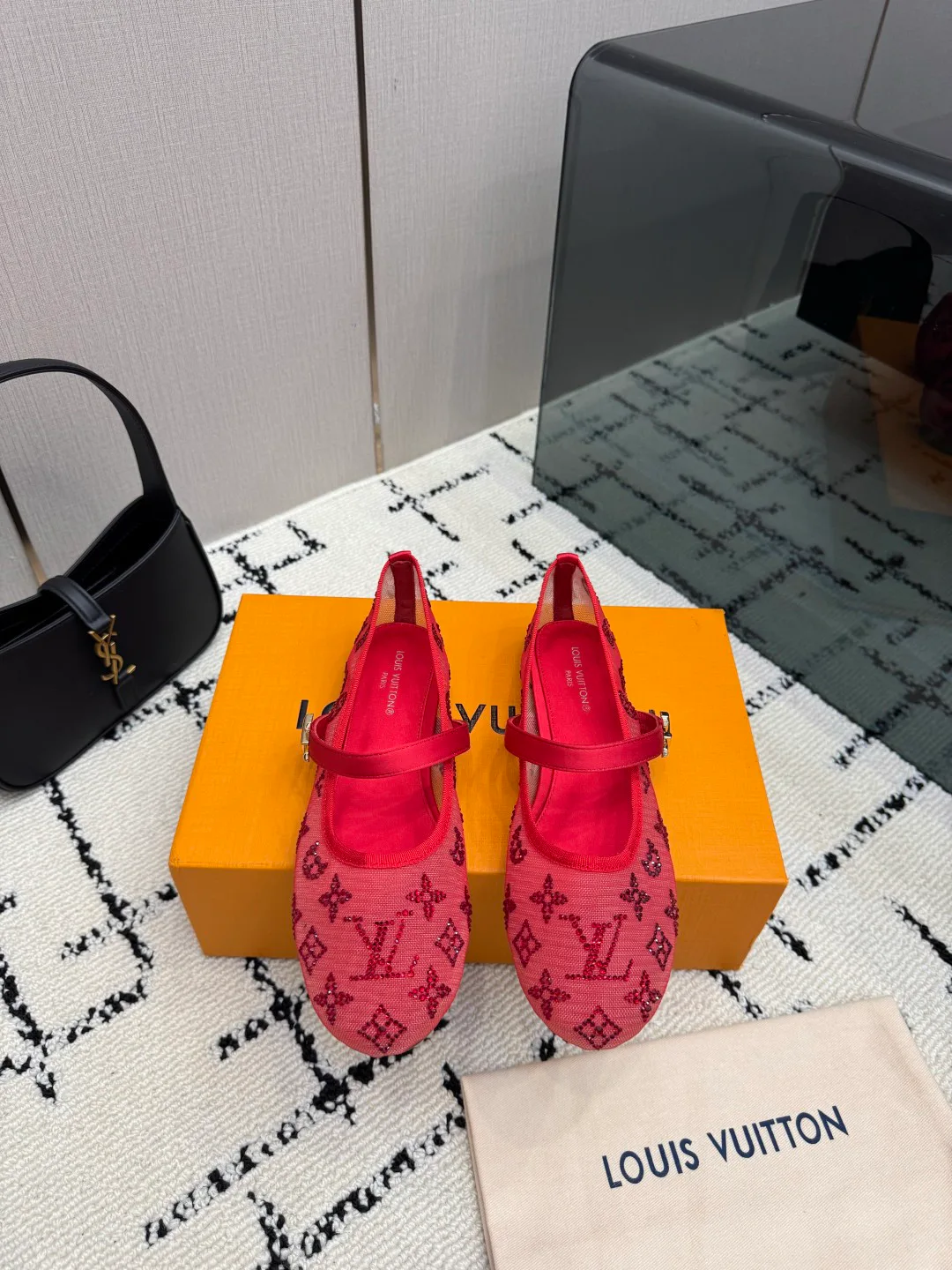 Балетки Женские Louis Vuitton 17947018