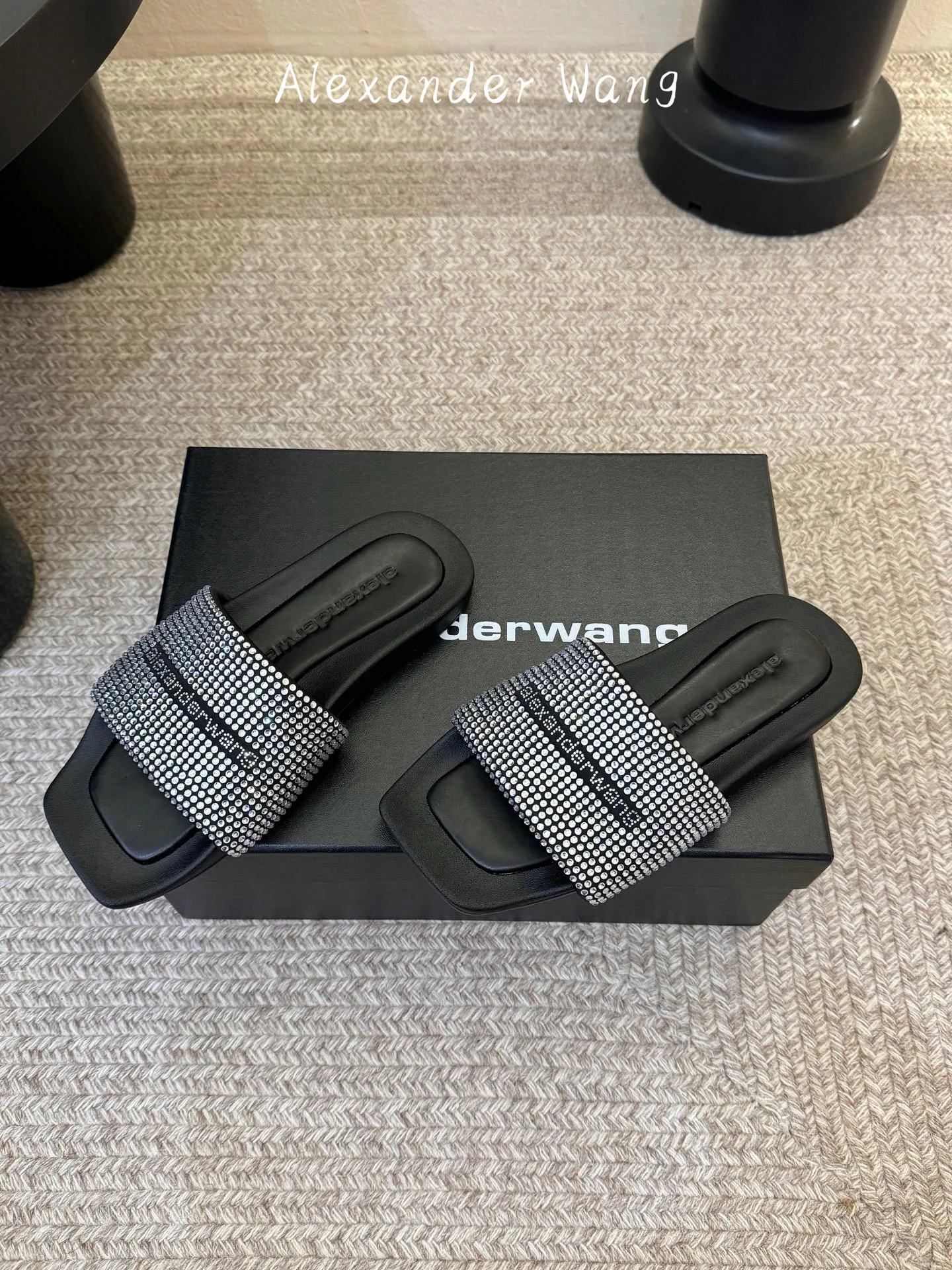Шлепанцы Женские Alexander Wang 11633147