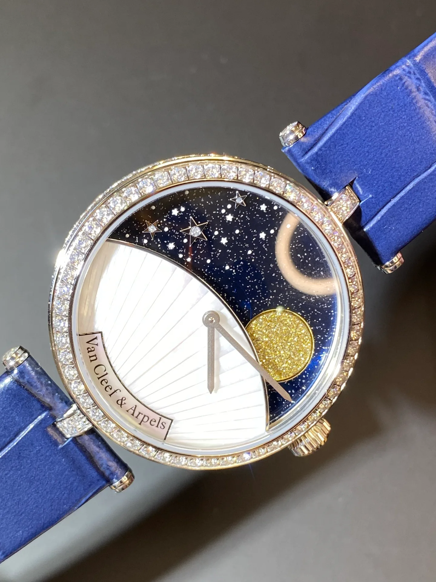 Бижутерия Van Cleef & Arpels 9650833