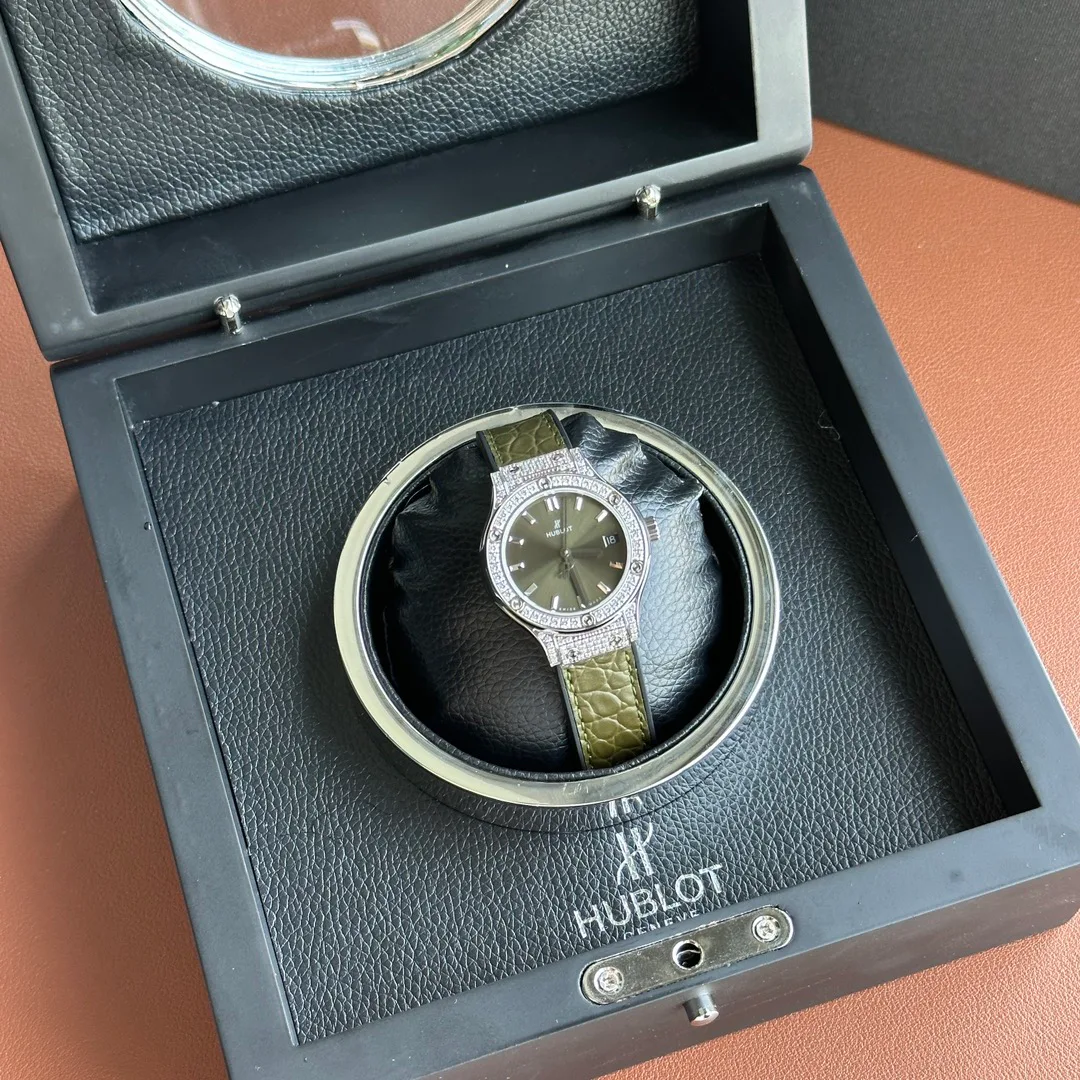 Часы Женские Hublot 17629718
