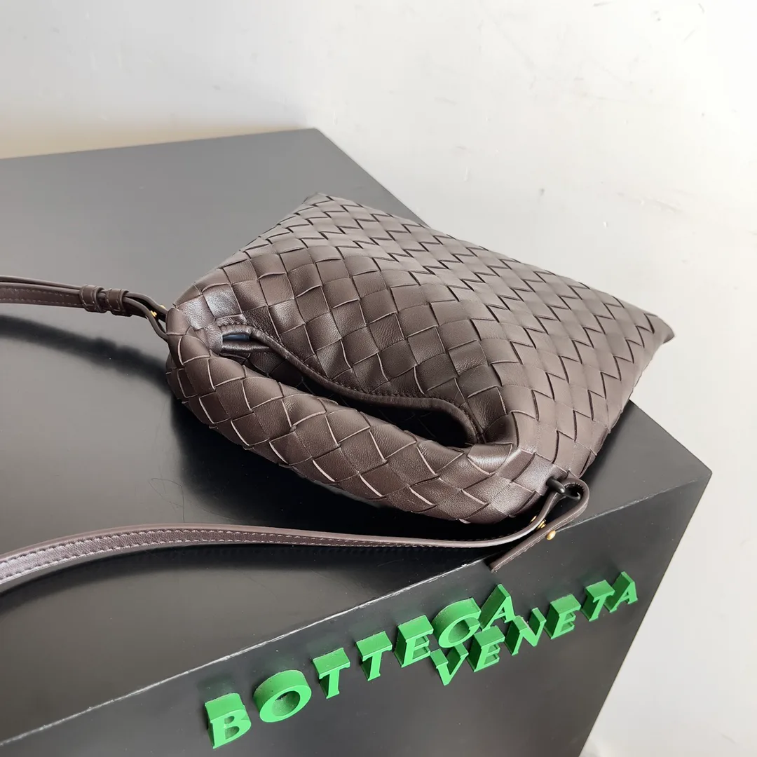Классические Сумки Женские Bottega Veneta 17488719