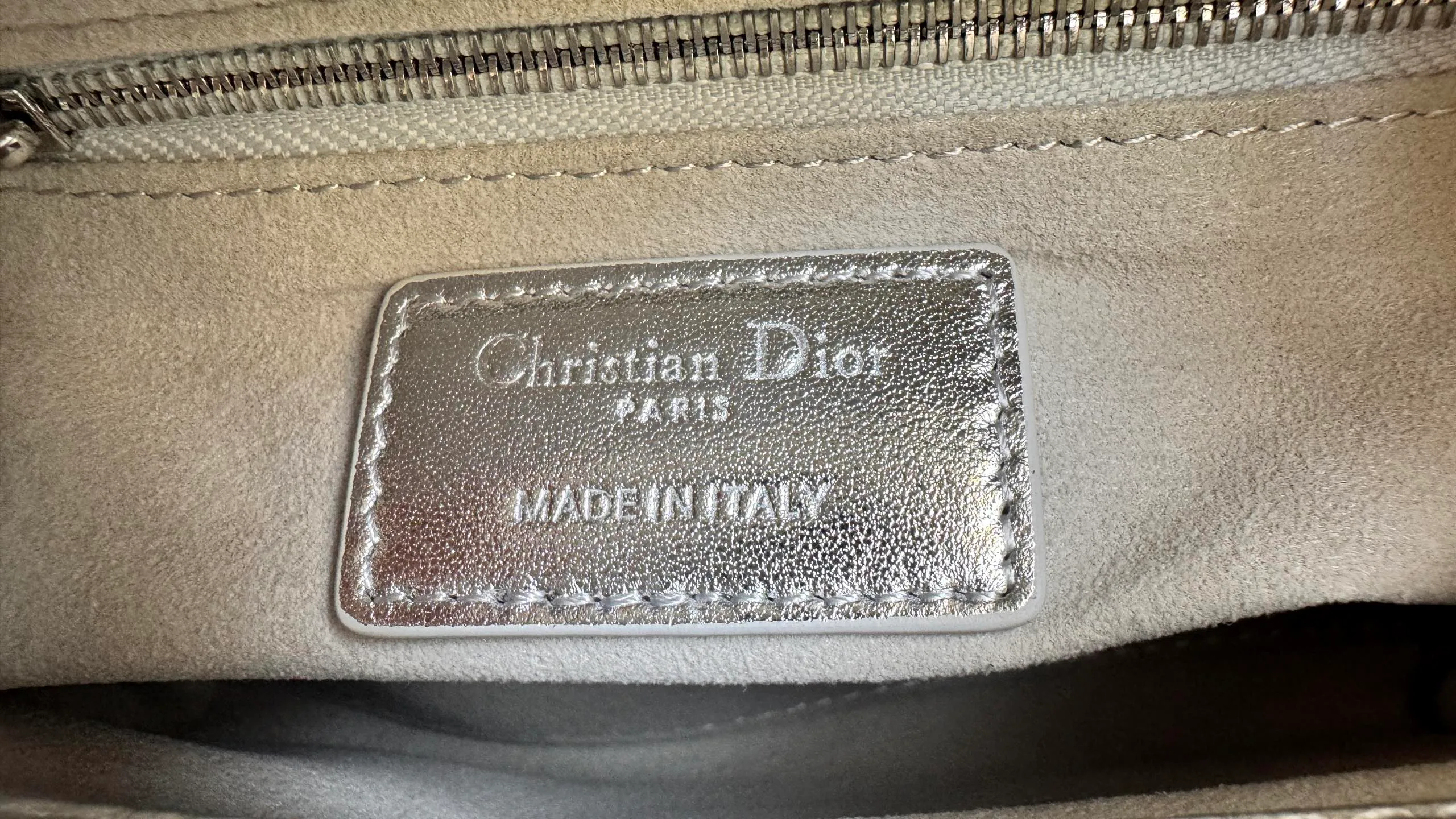 Классические Сумки Женские Christian Dior 17463956
