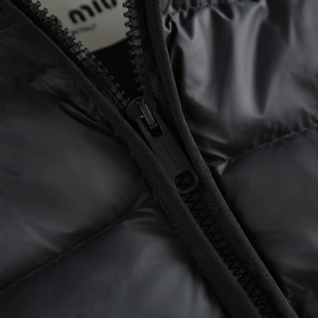 Куртки И Пуховики Женские Miu Miu 18022443