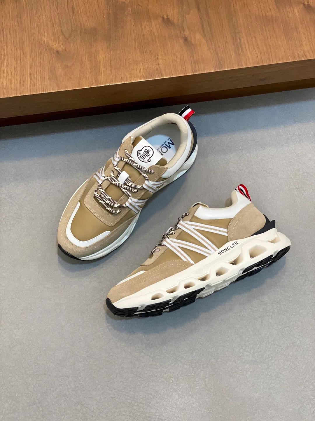 Кроссовки Мужские Moncler 11250176