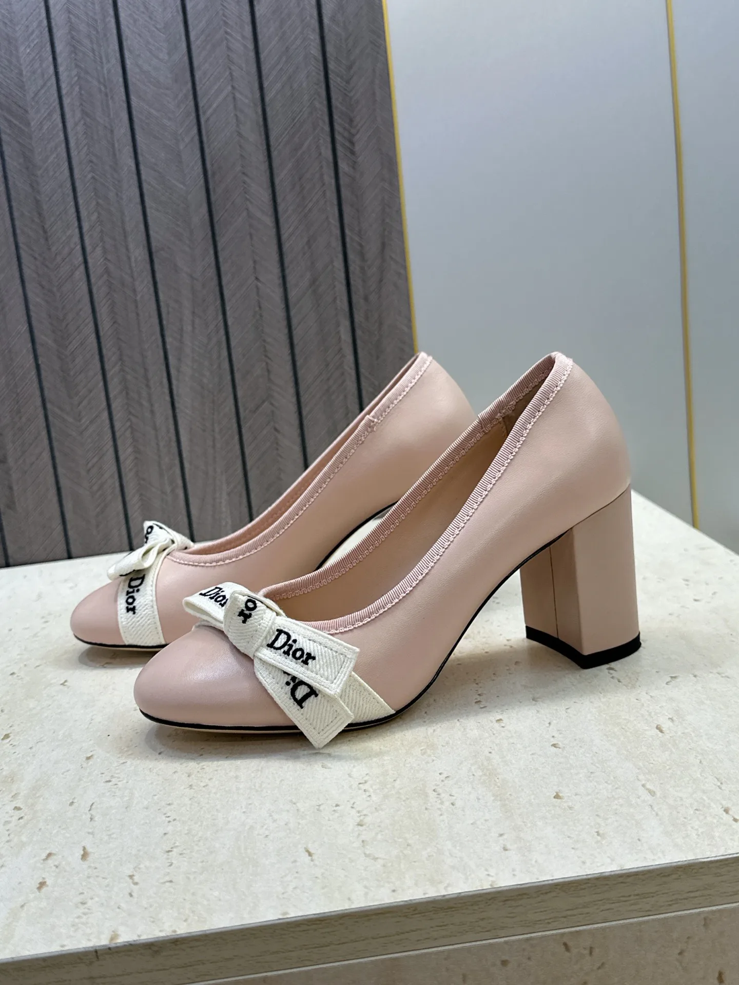 Туфли Женские Christian Dior 18132791
