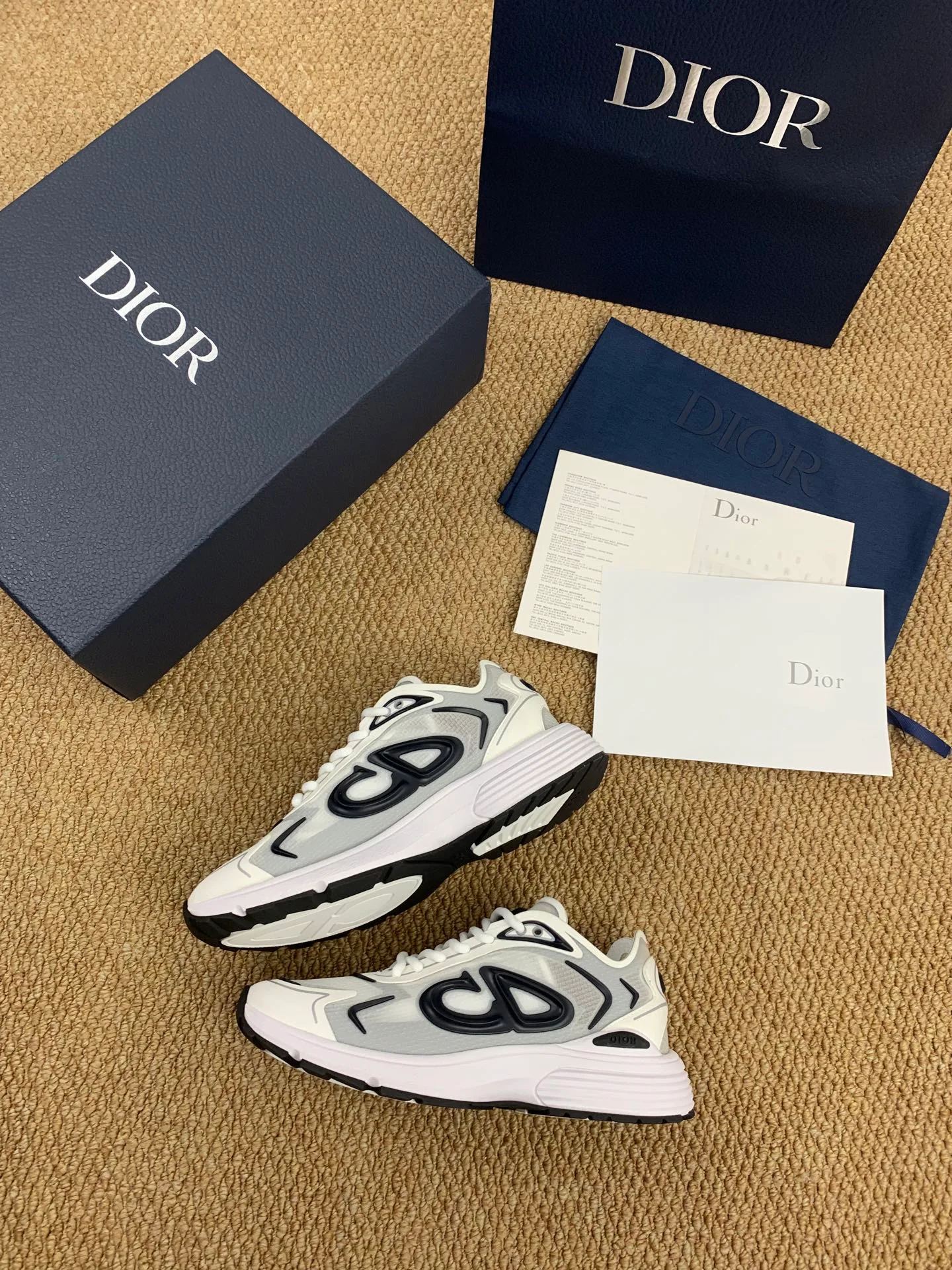 Кроссовки Женские Christian Dior 17545174