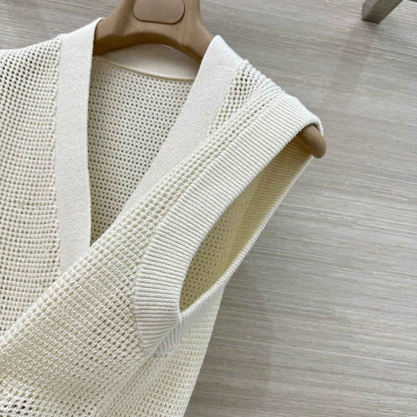 Жилеты Женские Brunello Cucinelli 11505860