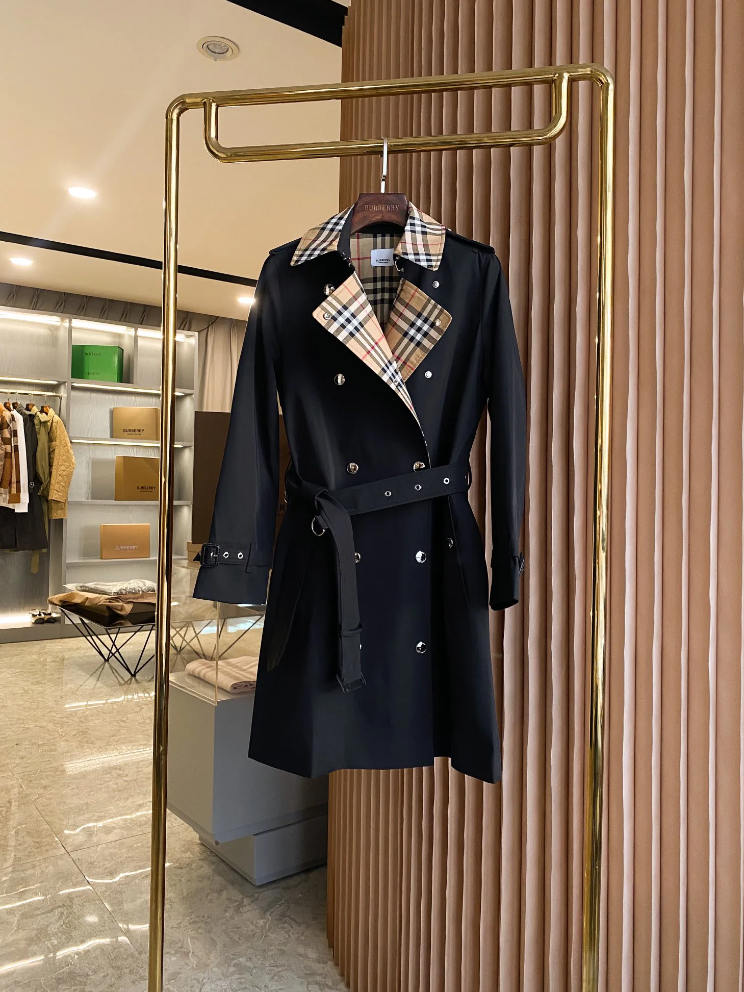 Тренчи Женские Burberry 19078440