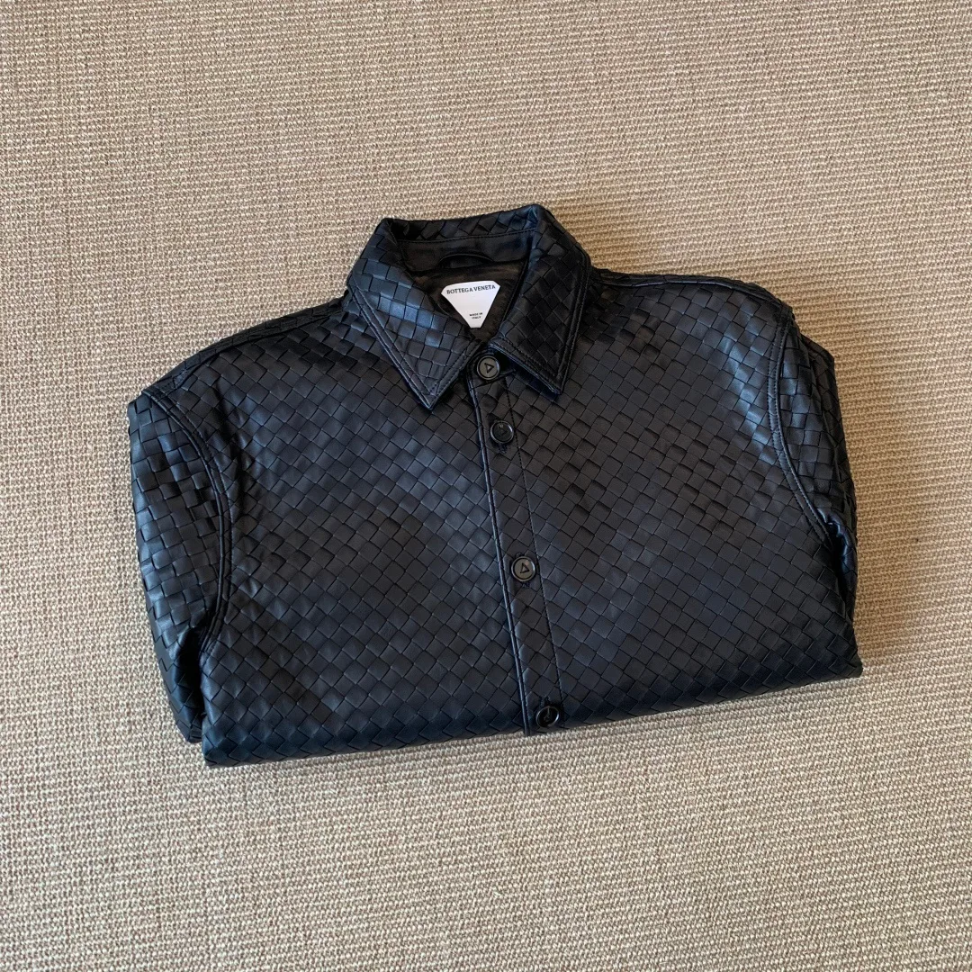Кожаные Куртки И Дублёнки Женские Bottega Veneta 17930820