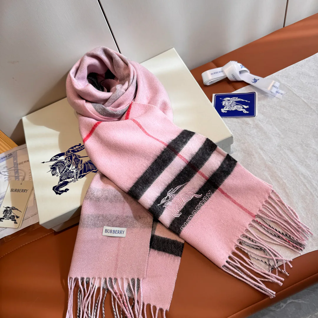 Шарфы Burberry 4549932