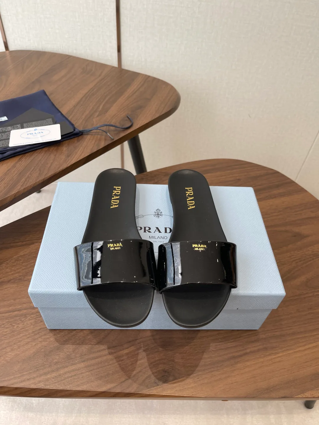 Шлепанцы Женские Prada 11843533