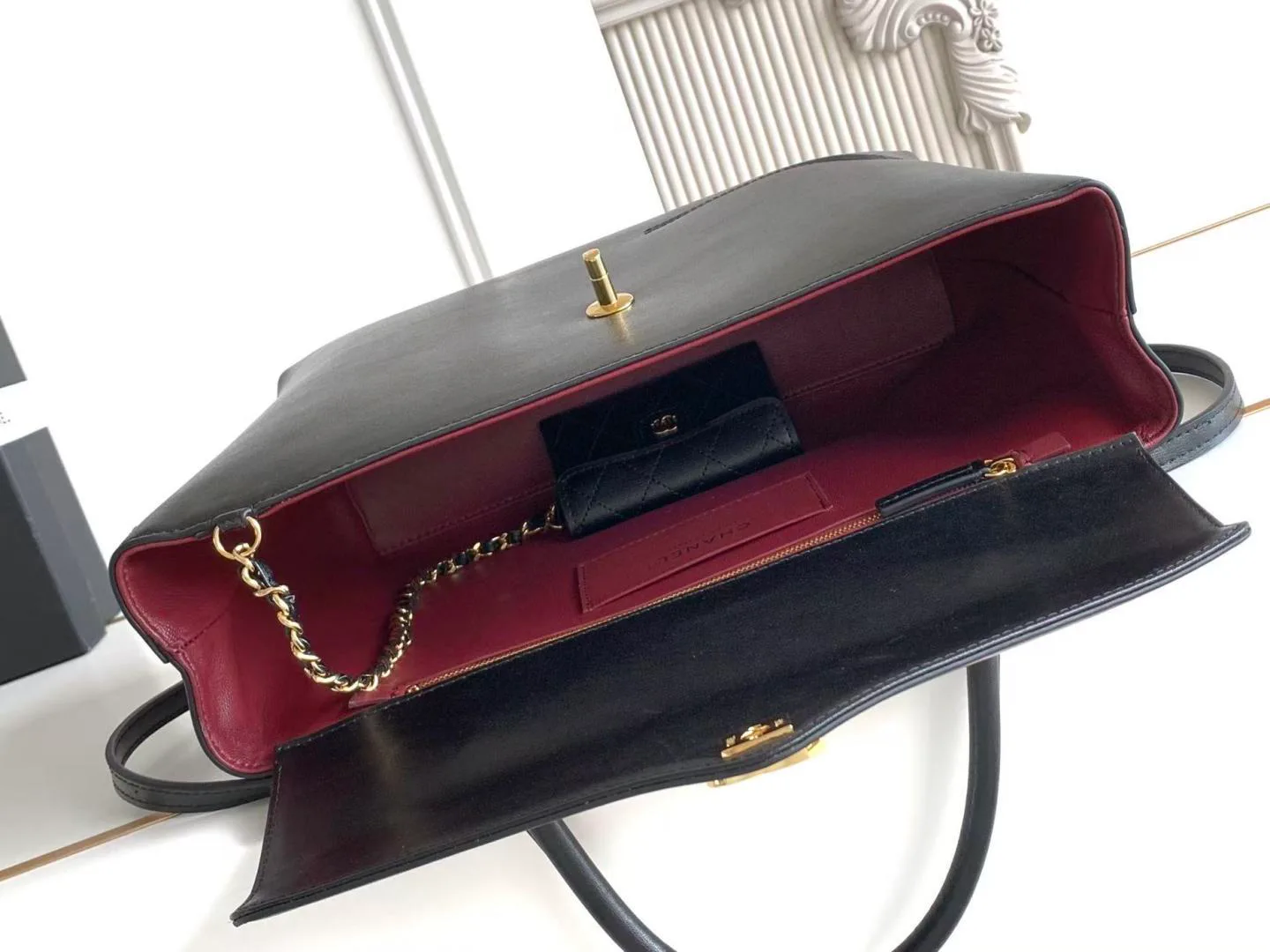 Классические Сумки Женские Chanel 18057811
