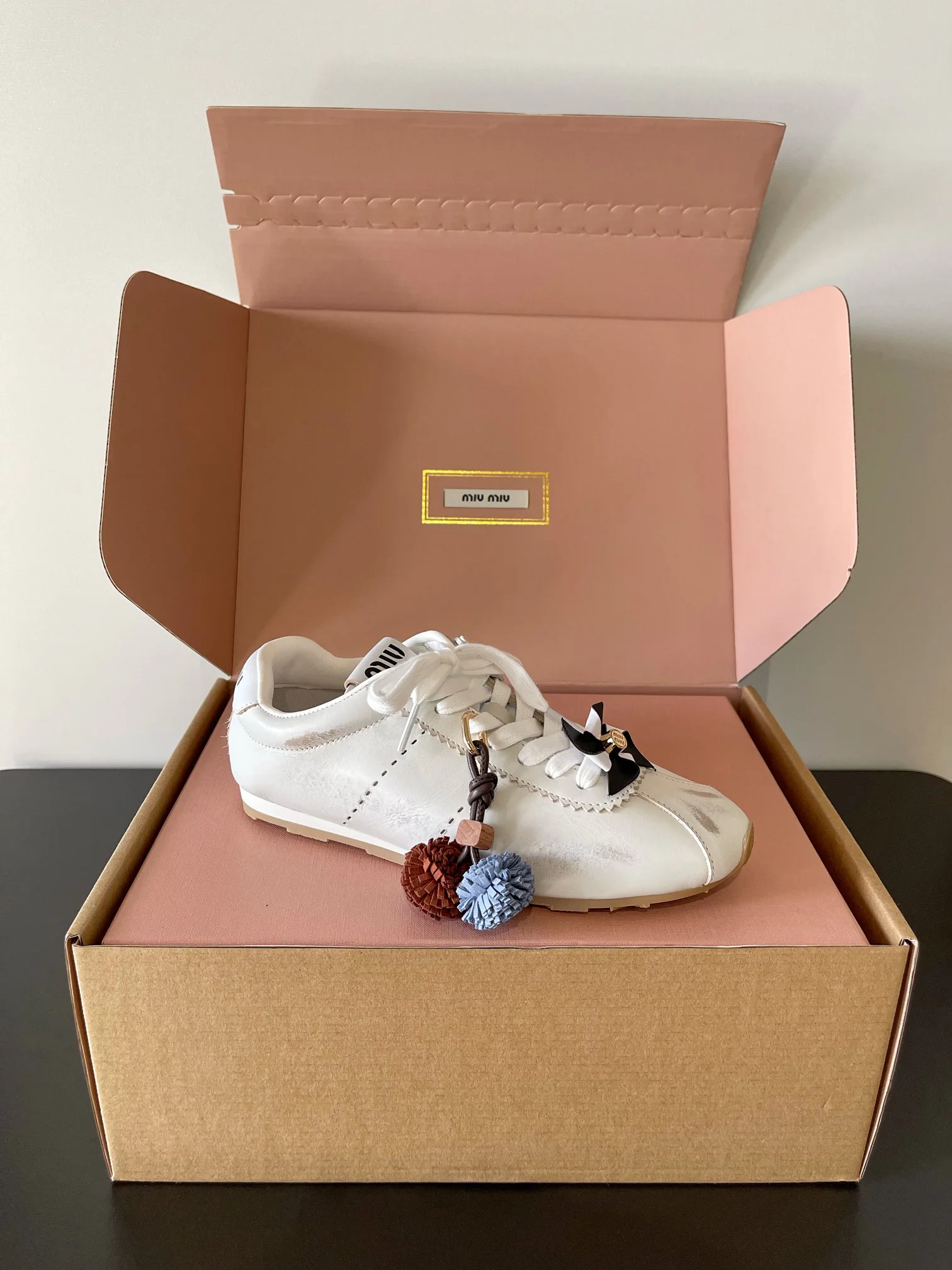 Кроссовки Женские Miu Miu 18703407
