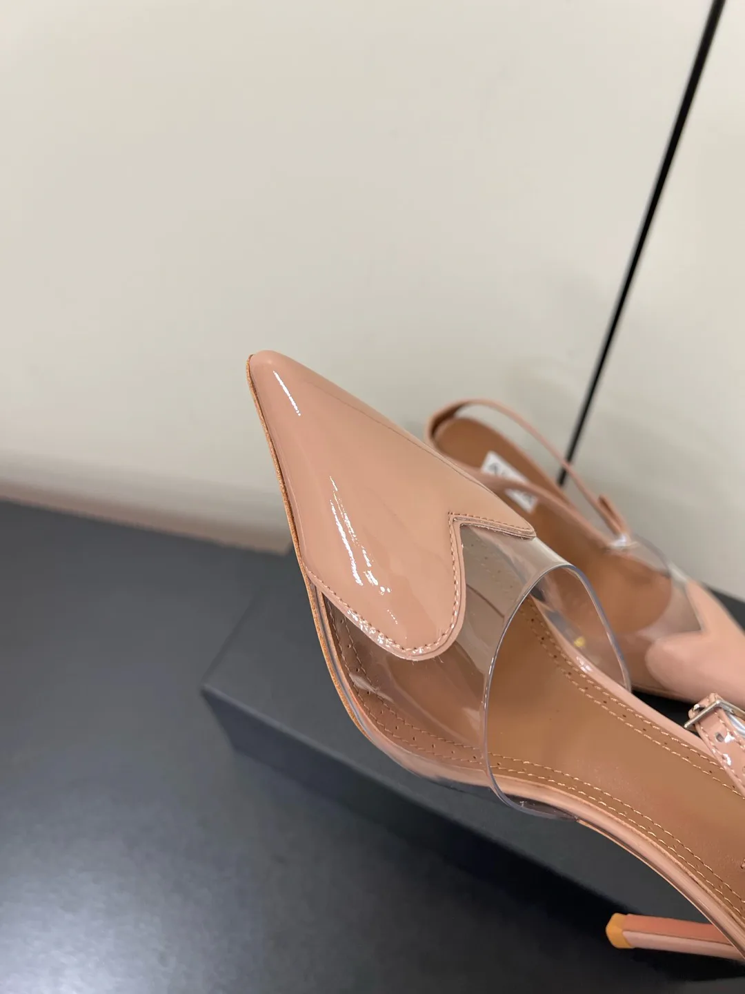 Туфли Женские Alaia 140208