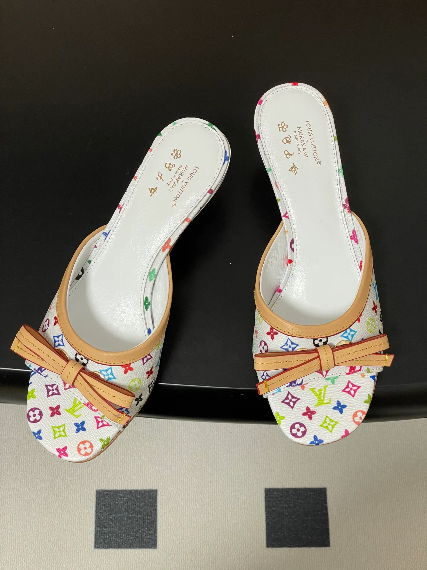 Босоножки Женские Louis Vuitton 11464089