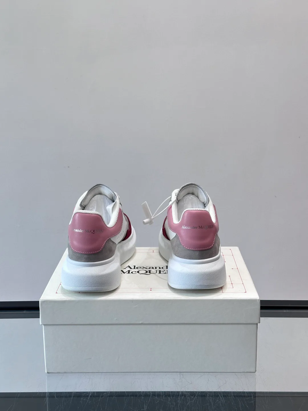 Кроссовки Мужские Alexander Mcqueen 564569