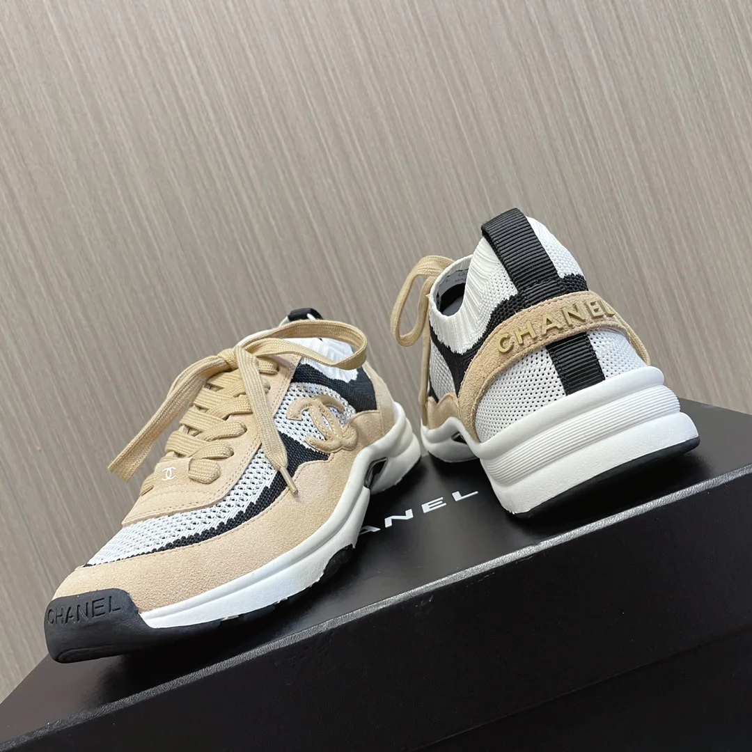 Кроссовки Женские Chanel 15371