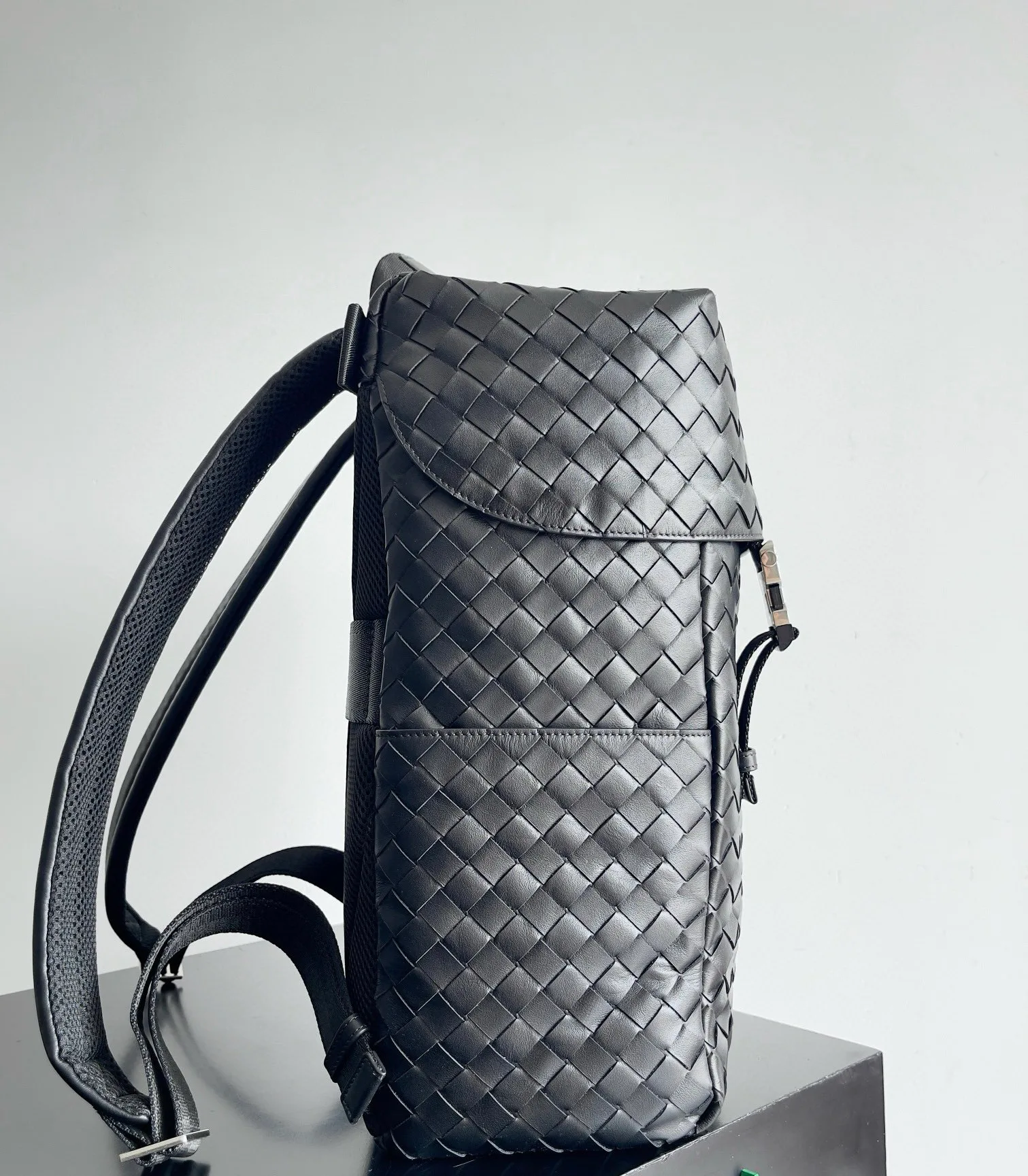 Рюкзаки Мужские Bottega Veneta 18368252