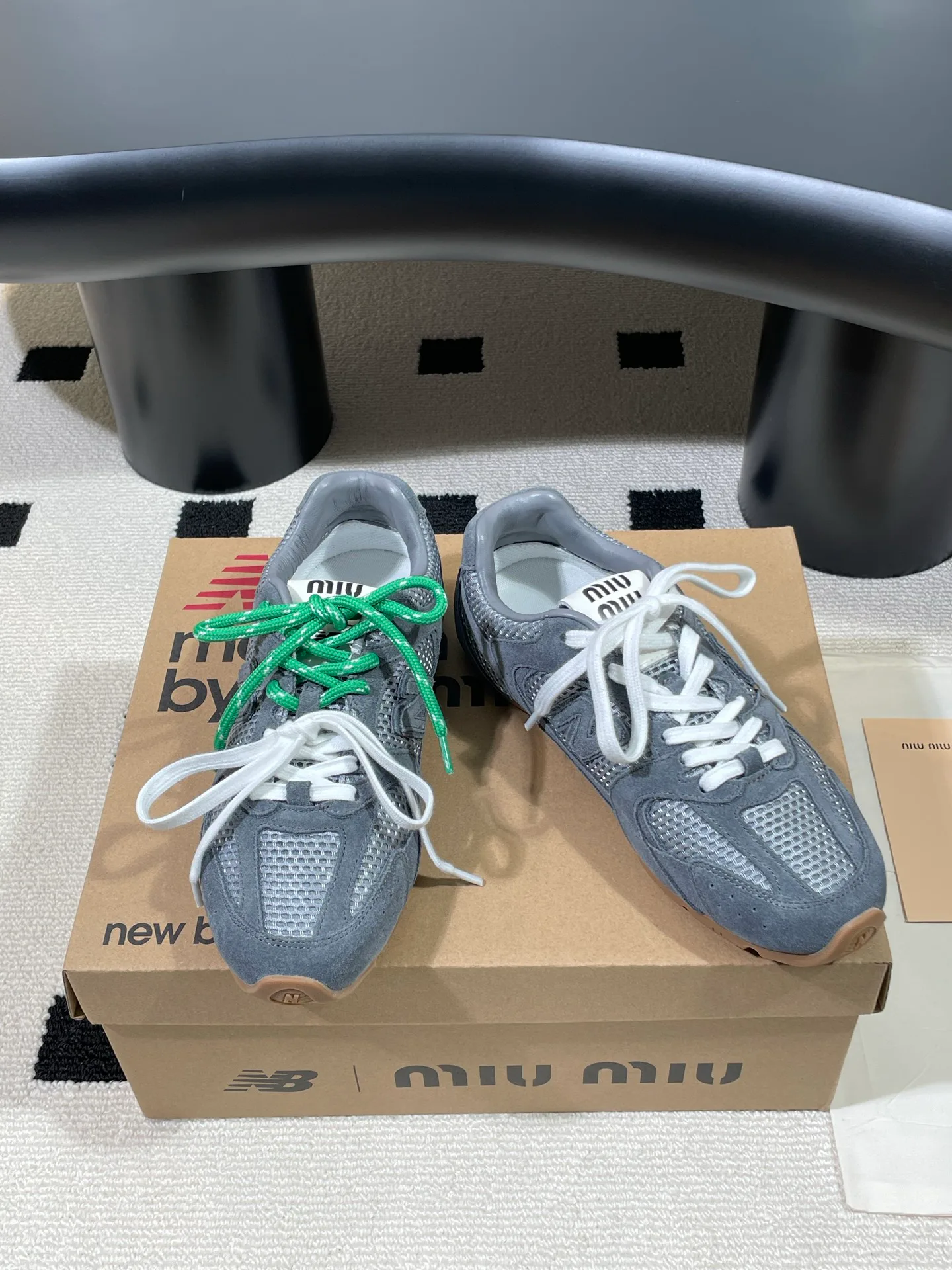 Кроссовки Женские Miu Miu 177406