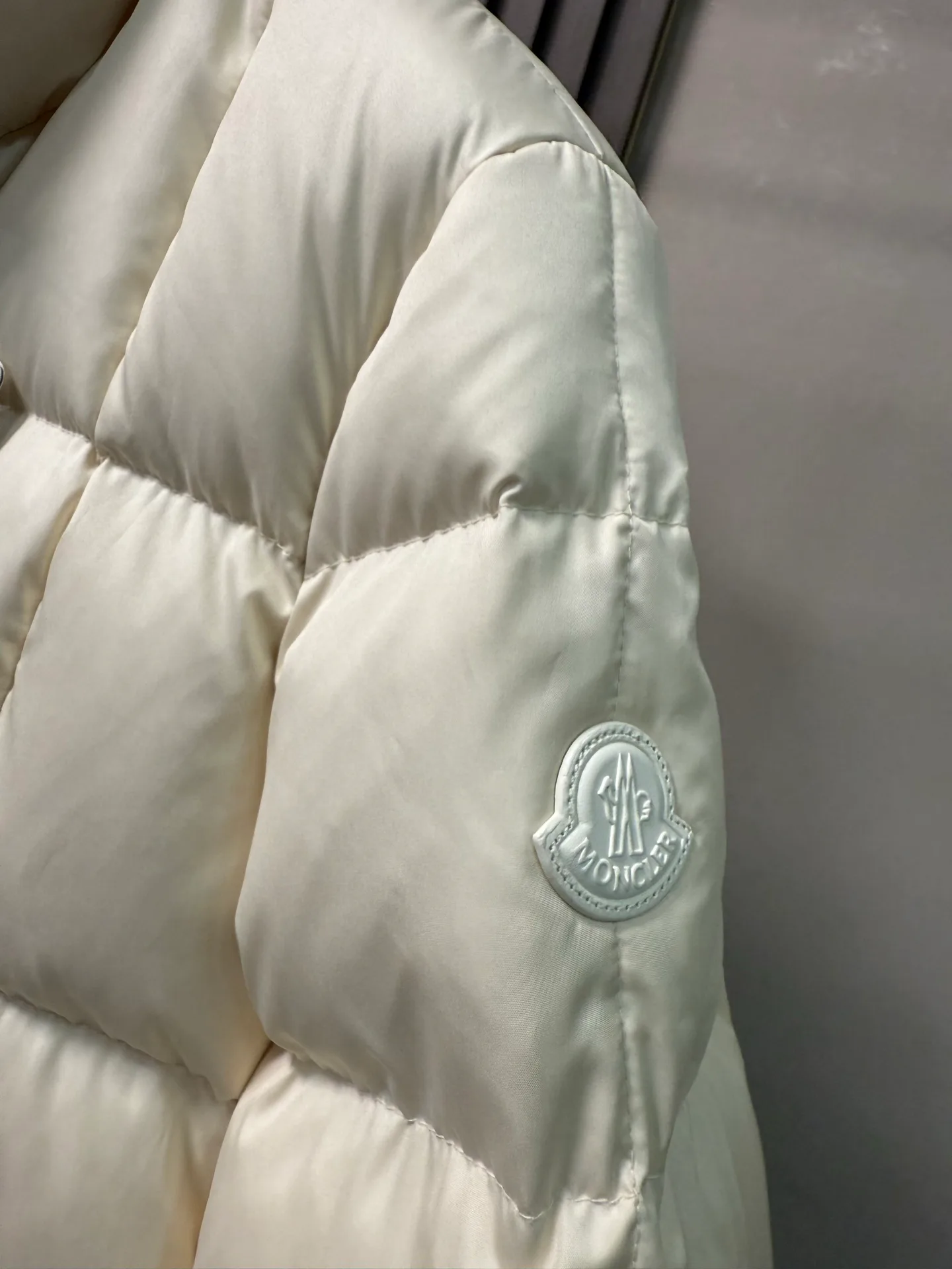 Куртки И Пуховики Женские Moncler 18825256