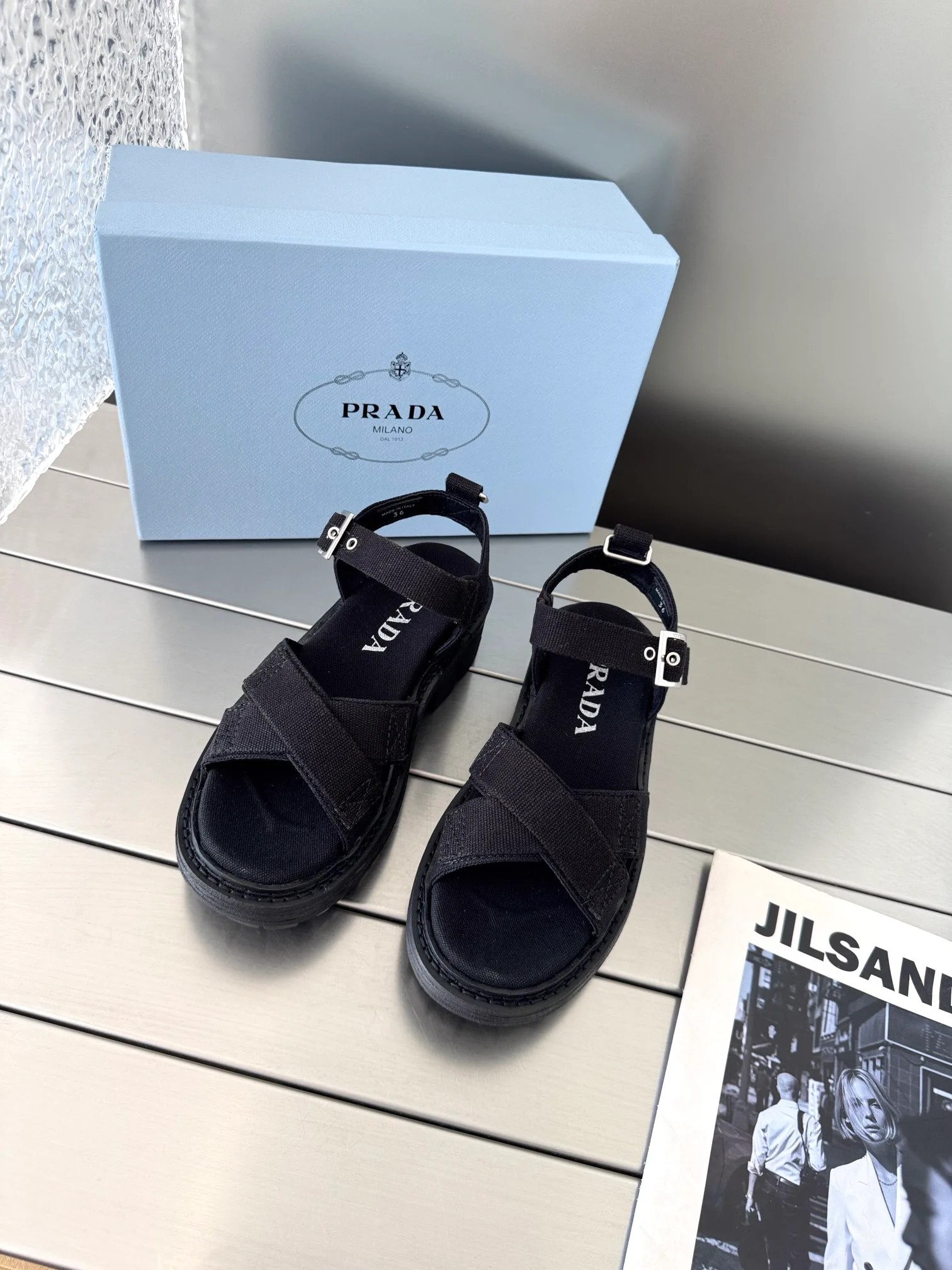 Сандалии Женские Prada 12245197