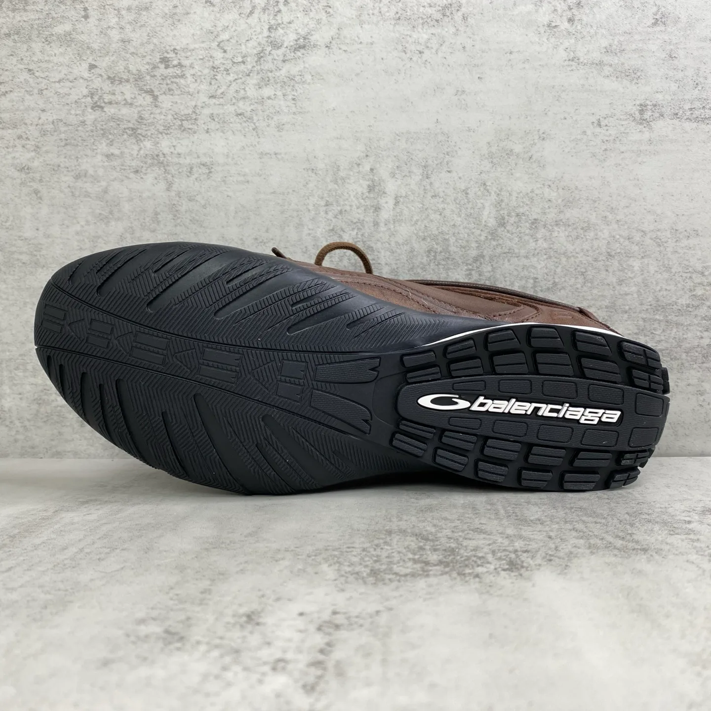 Кроссовки Женские Balenciaga 18535690