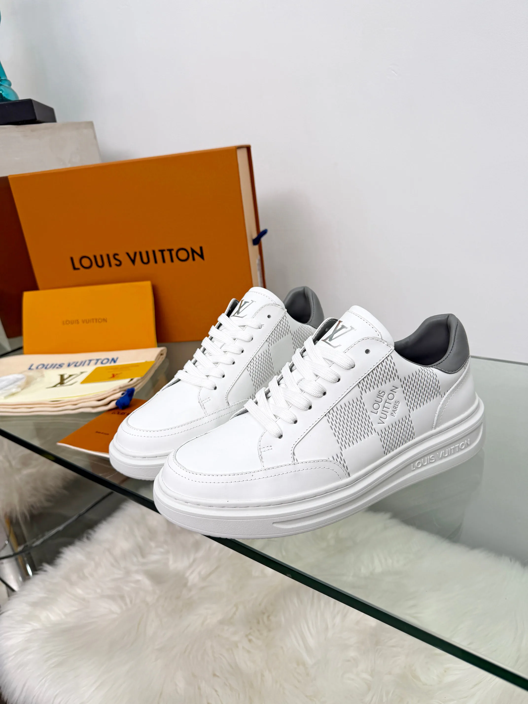 Кроссовки Мужские Louis Vuitton 19783728
