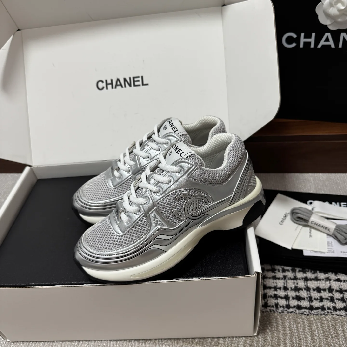 Кроссовки Женские Chanel 947304