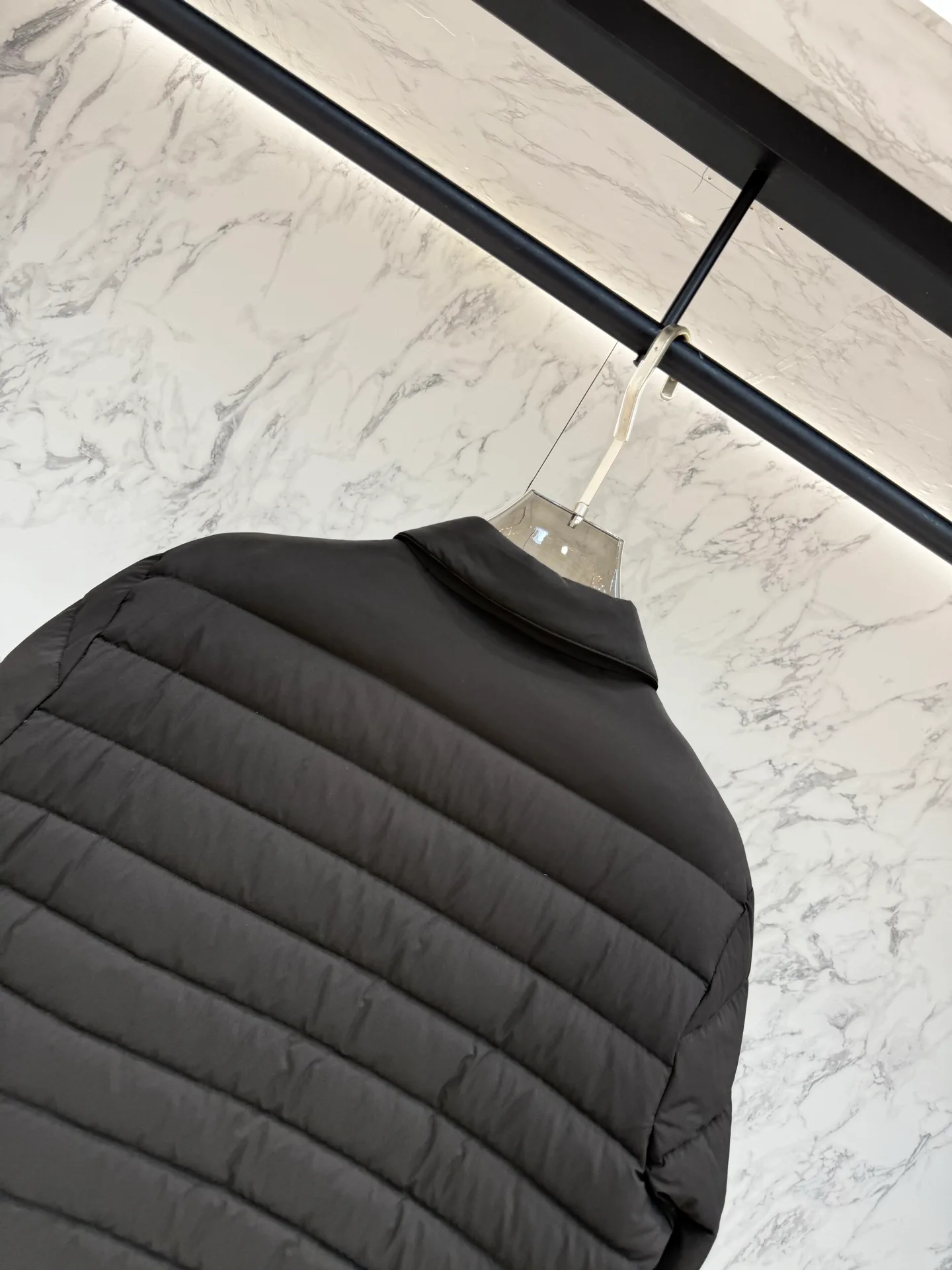 Куртки И Пуховики Женские Prada 18047778