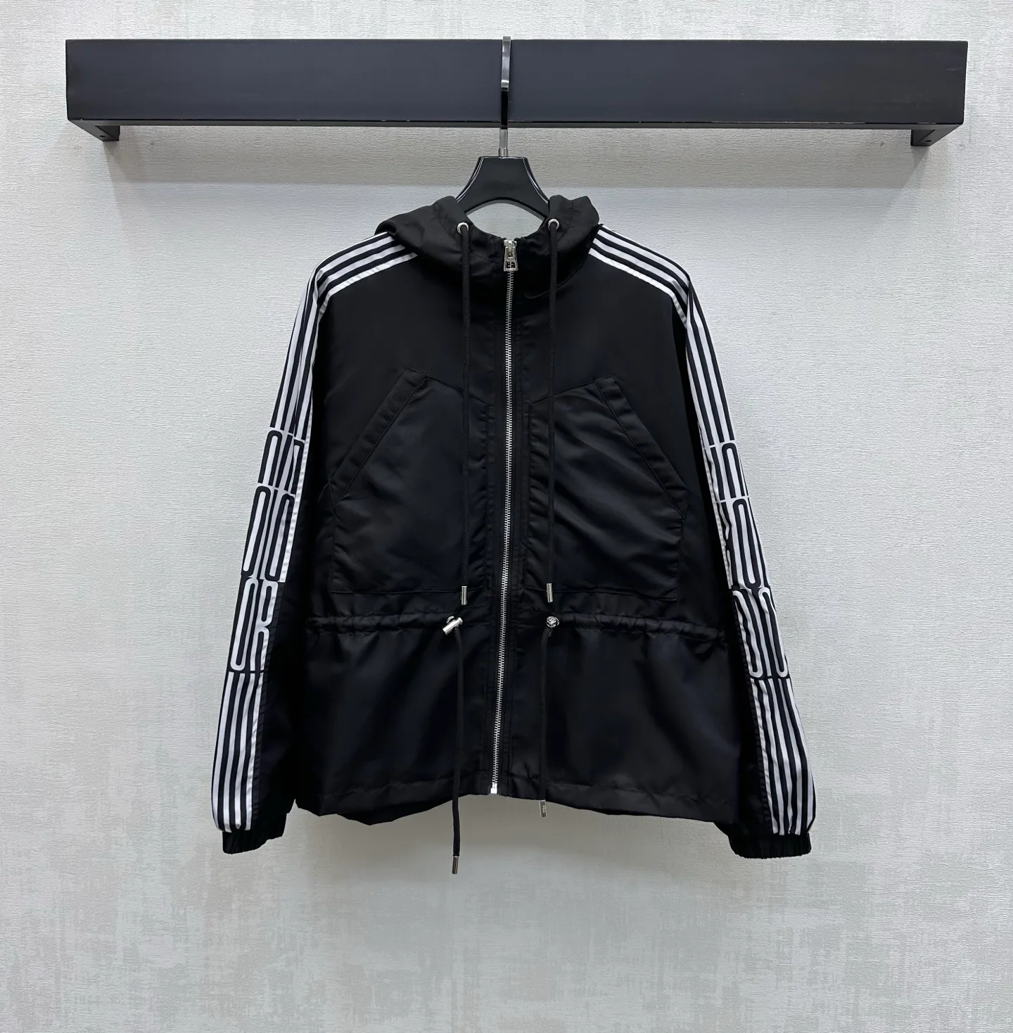 Куртки И Пуховики Женские Christian Dior 11755770