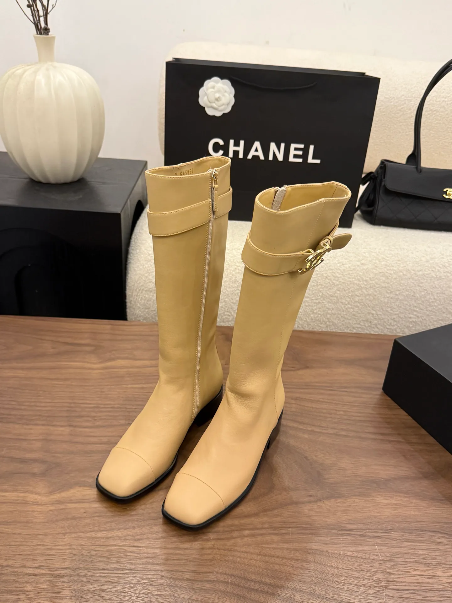 Сапоги Женские Chanel 18323416