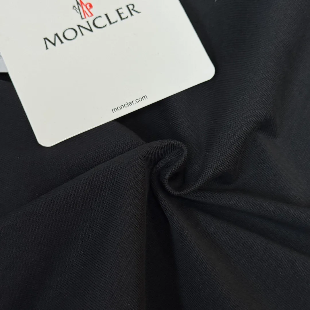 Футболки Женские Moncler 11668068