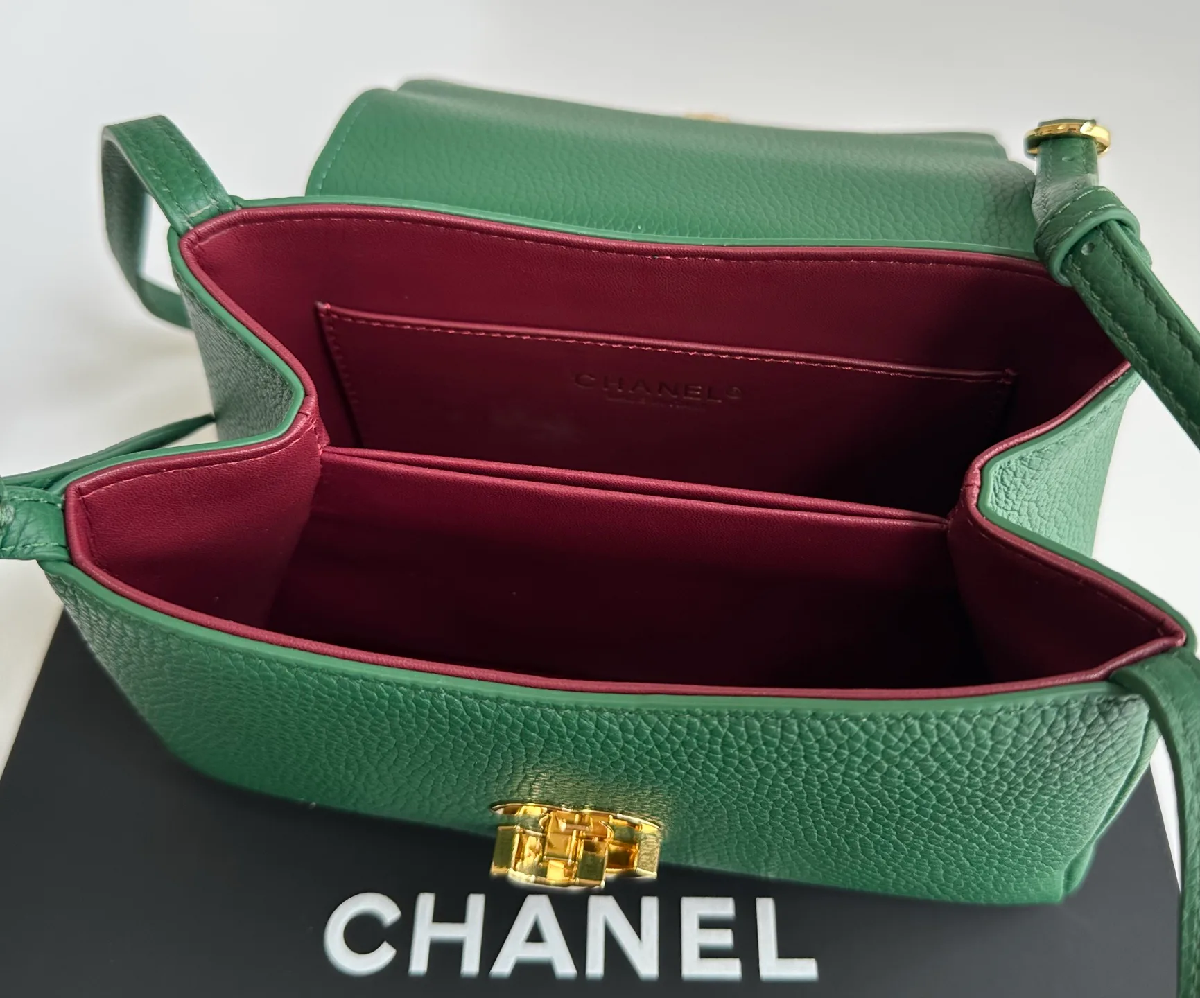 Классические Сумки Женские Chanel 18058454