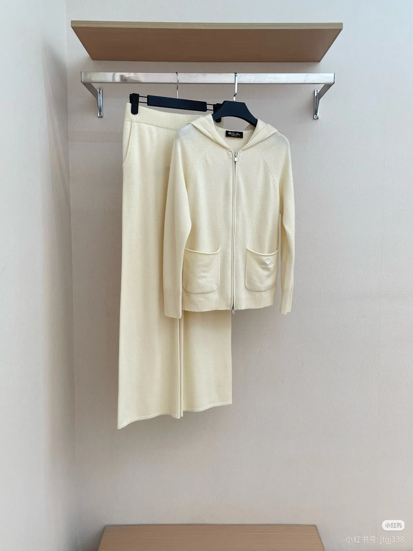 Костюмы Женские Loro Piana 350213