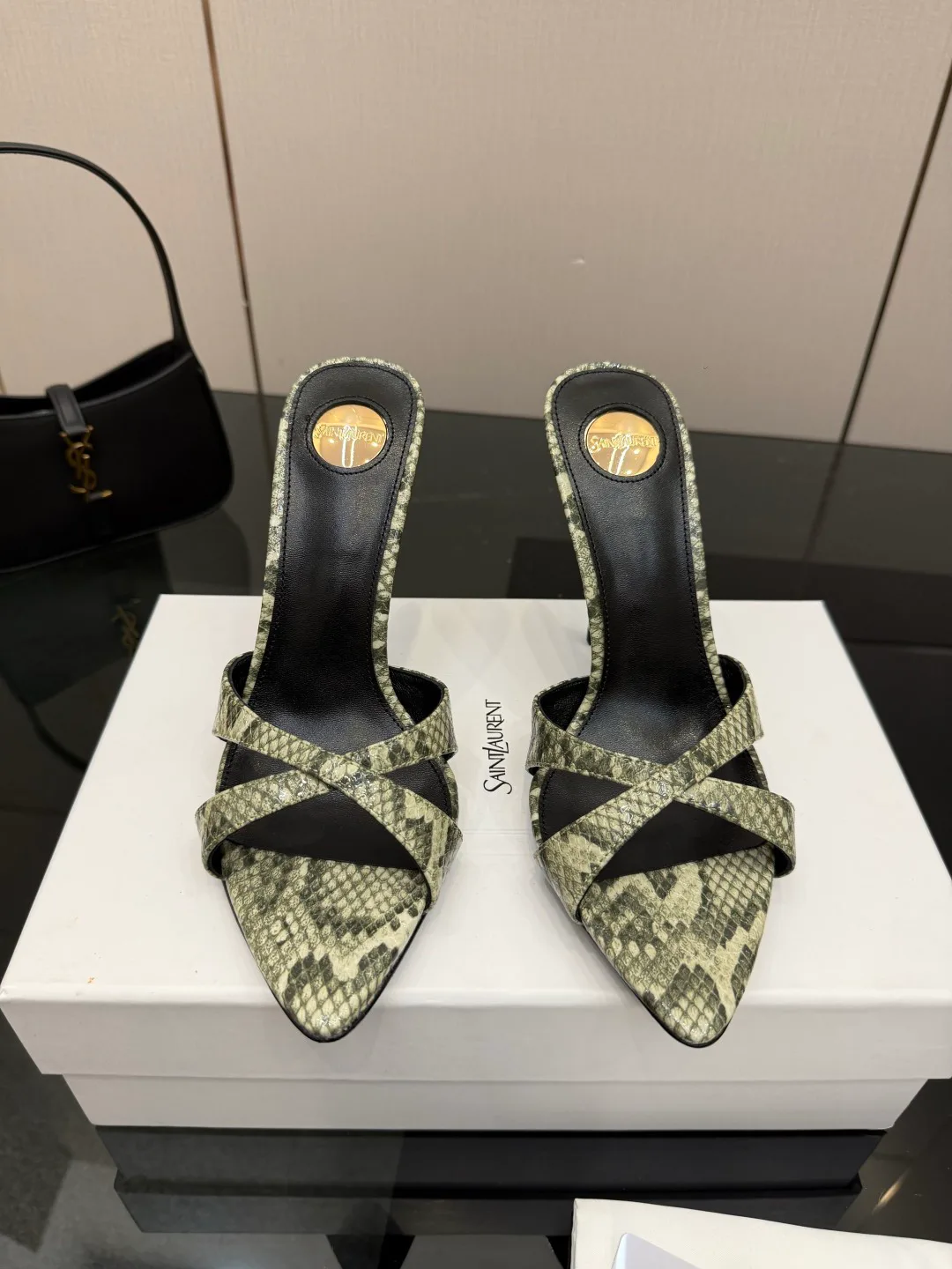 Босоножки Женские Saint Laurent 11424890
