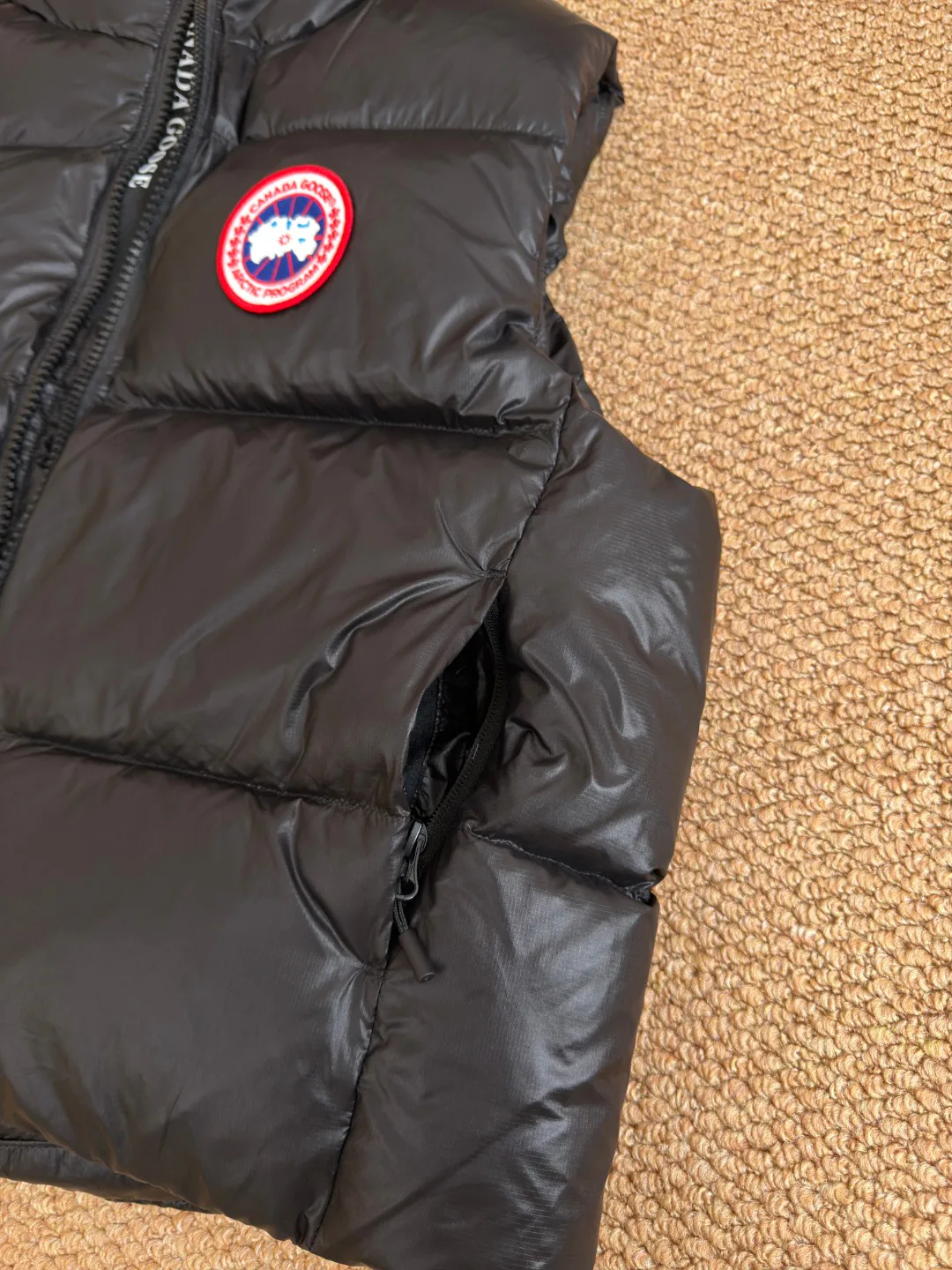 Жилеты Женские Canada Goose 18336873