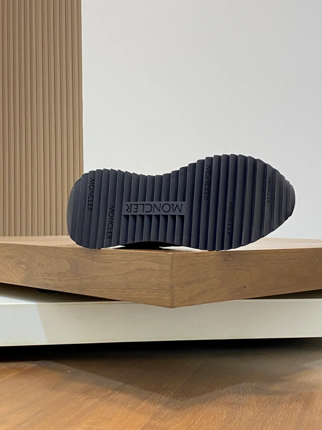 Кроссовки Мужские Moncler 338056