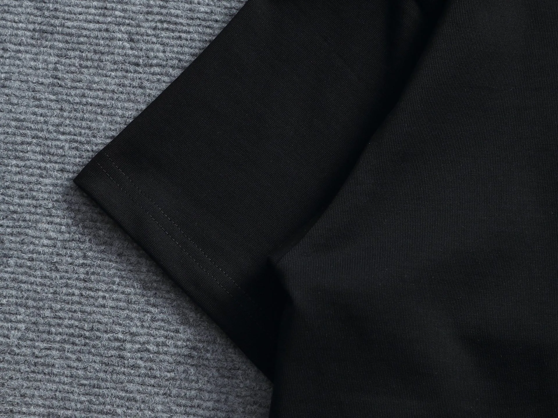 Футболки Женские Balenciaga 5405532