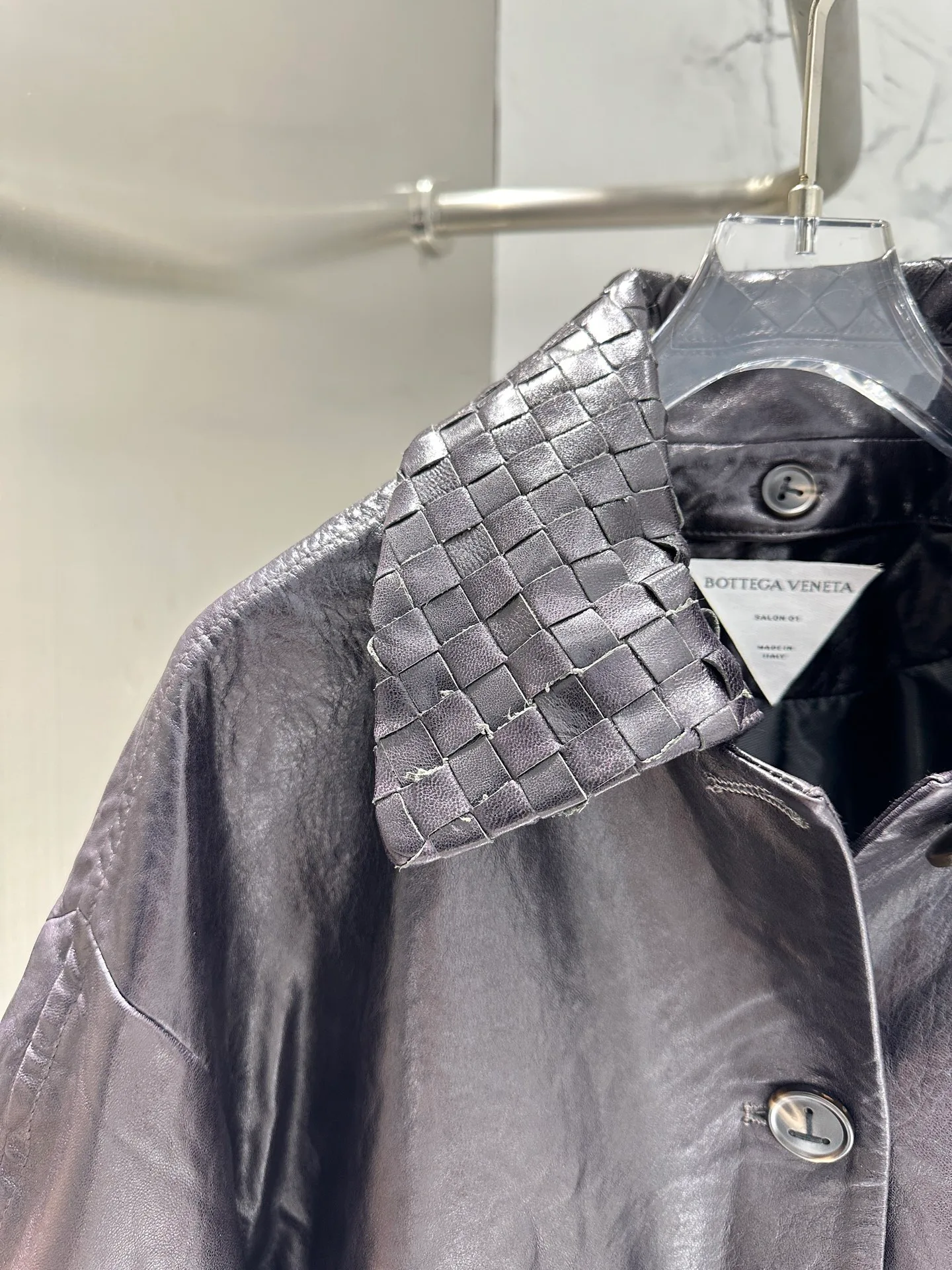 Кожаные Куртки И Дублёнки Женские Bottega Veneta 11759372