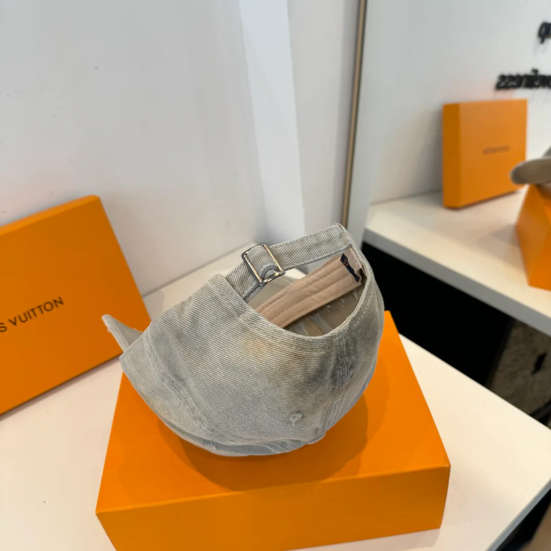 Головные Уборы Louis Vuitton 12662019