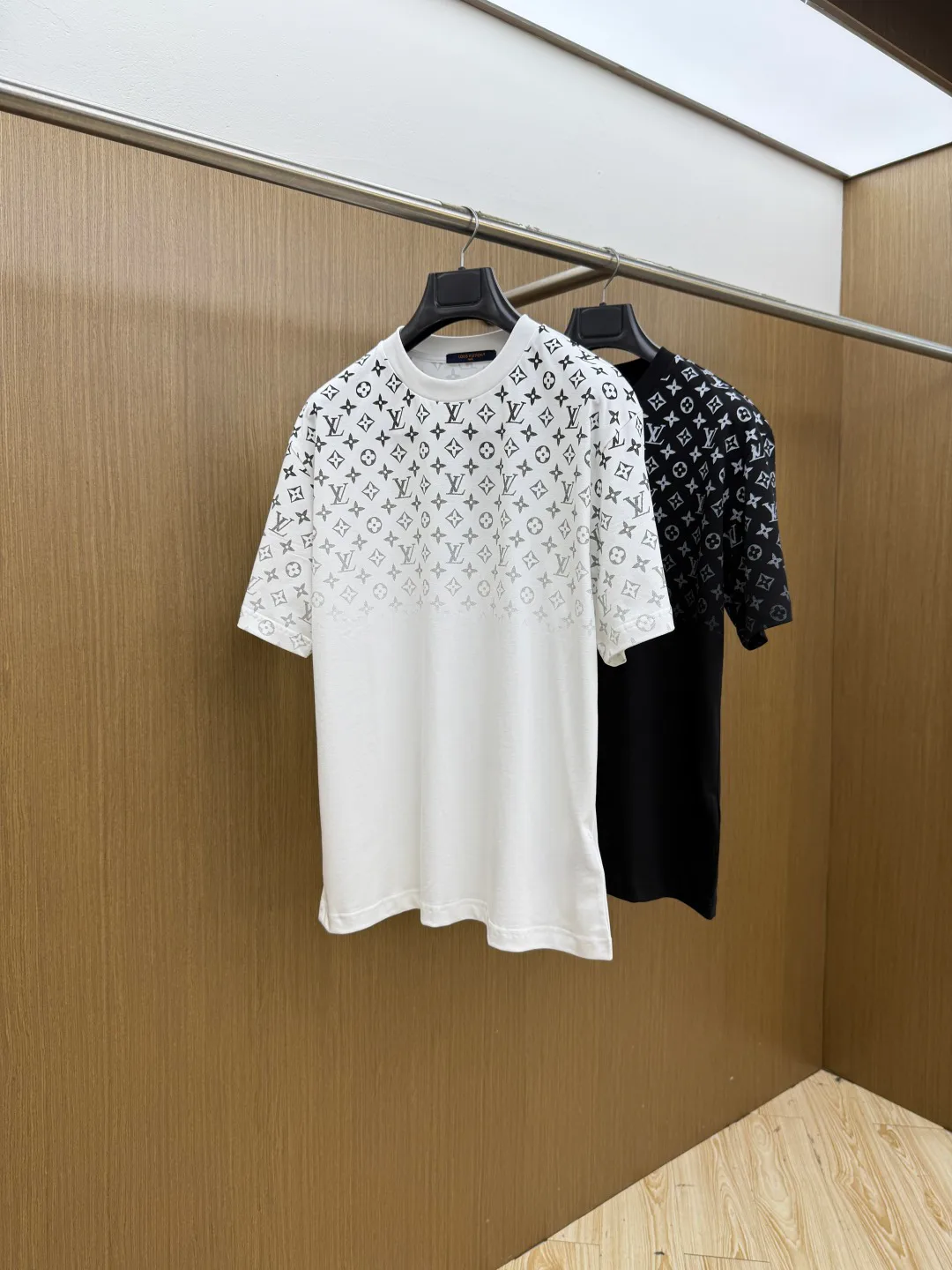 Футболки Женские Louis Vuitton 11632622